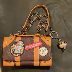 Harry Potter Handbag/Wallet Purse Crossbody with detachable chain strap NWOT